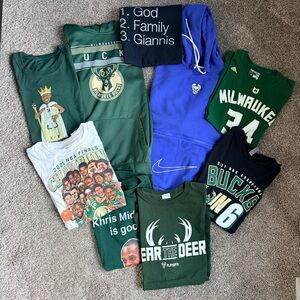 Men’s XL Milwaukee Bucks T-Shirt Collection